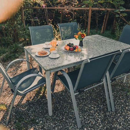 Armonia Altach, 2-6 P, 2 Schlafzimmer, Kueche, Parkplatz, Balkon, Wifi, Garten, Stellplatz Fuer Ski Kültér fotó