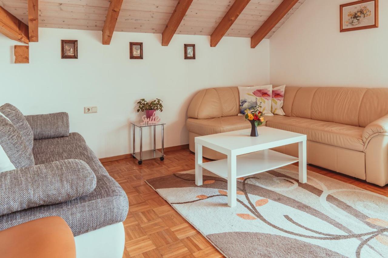 Armonia Altach, 2-6 P, 2 Schlafzimmer, Kueche, Parkplatz, Balkon, Wifi, Garten, Stellplatz Fuer Ski Kültér fotó