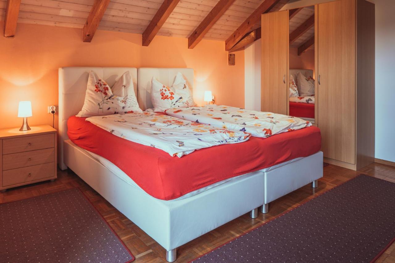Armonia Altach, 2-6 P, 2 Schlafzimmer, Kueche, Parkplatz, Balkon, Wifi, Garten, Stellplatz Fuer Ski Kültér fotó